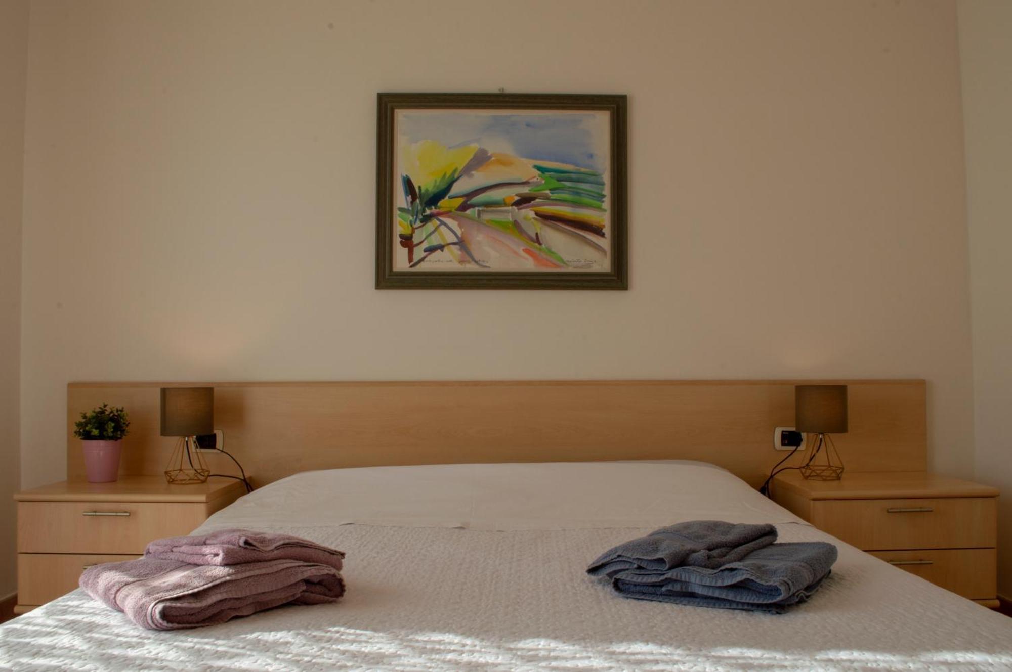 Nice Apartments Lake View & Free Parking Pastrengo Exterior photo